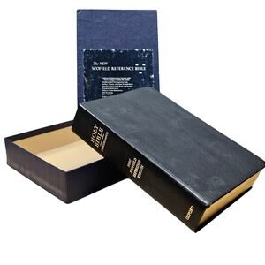 VINTAGE 1967 New Scofield Reference BIBLE Leather Bound Gold Gilt Pages